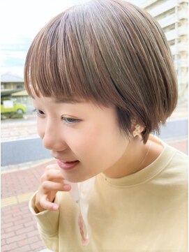 シャルティア(SHALLTIA) ナチュラルカラー/ミルクティーブラウン/マッシュショート