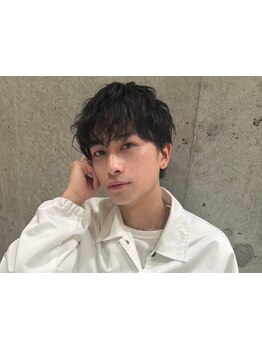 《メンズ》トレンドの【ツイストスパイラルパーマ】も人気！こだわり×技術力で仕上がりに自信アリ[天王寺]