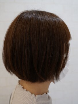 ビオラス(VIOLUS) ショートボブ