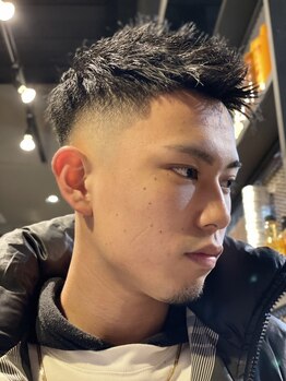 トレンドを取り入れたデザインで周りと差が付くスタイルに♪再現性が高いから忙しい朝も簡単スタイリング◎