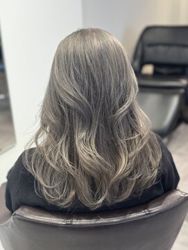 シー(SEA) silver greige♪