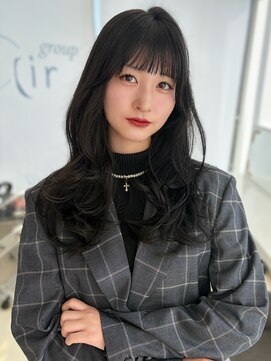 エアー 青山(AIR) レイヤーカット/顔周り/前髪カット/ブルーブラック