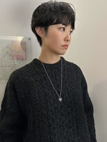 ユー(yew)&nbsp;ショートカット／パーマスタイル／ショートパーマ／黒髪