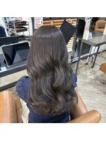 ウェルズ グランデ 田原本店(Well's GRANDE)&nbsp;艶と深みで魅せる大人ダークグレージュ