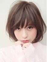 クーエフー(coo et fuu)&nbsp;【coo et fuu 表参道】シルバーアッシュのエアリーボブ　小顔