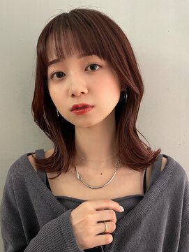 アイヴィ 表参道(IVY) フェイスレイヤーくびれミディアム【肥田亜沙美】