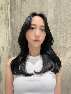 ベール(Vale) 韓国顔まわりレイヤー×コリアンブラック