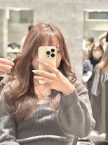 アンダーバーホワイト(_WHITE)&nbsp;20代30代大人可愛い　レイヤーロング　透明感カラー