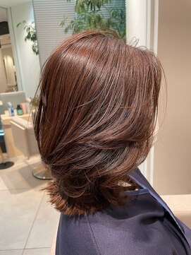 ステア ケース(stair case) 【NATASHA】銀座レイヤーカット/20代/30代/40代/50代