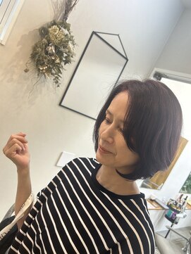 ナウ(NAU) ひし形ボブ