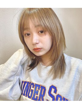 サロウィン 新宿三丁目(SALOWIN) 青木／ウルフ/ゆるふわミディアムレイヤー／10代20代30代新宿