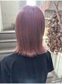 くすみピンクカラー×ミディアムスタイル