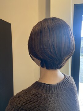 丸みが可愛いショート♪