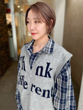 ボネッカ 鶴見(BONECCA) ケアブリーチ/ブラウンベージュカラー【上岡】