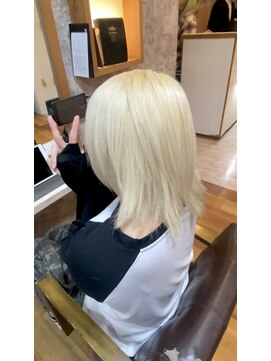 イエローコーン 金沢文庫店(YELLOW CORN) 抜きっぱなしブロンド