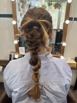 シーム 浦添店(SI6)&nbsp;ネジネジリボンアレンジ