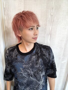 ヘアーアンドライフミルコ(miRuko) サーモンピンク×メンズウルフ