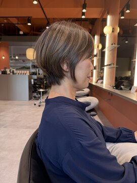 カルマ(KARMA) 白髪ぼかし+ショート☆