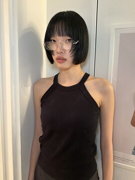 シータ(sheta) 【表参道sheta小林】黒髪ボブ似合わせカット顔まわりシャギー