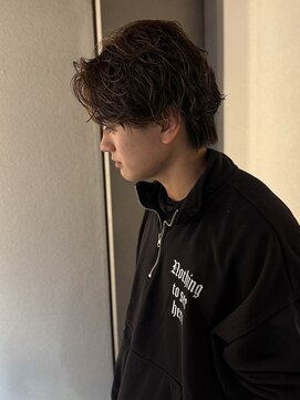 シャドーパーマ×センターパート