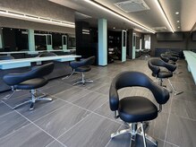 クリスタル(CRYSTA)の雰囲気(落ち着きのある店内)