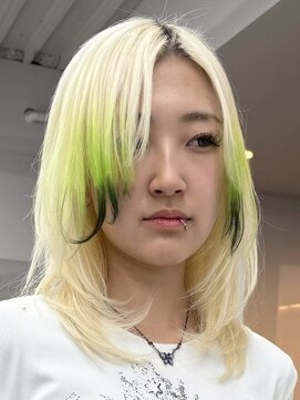 ウィコ 新宿(WICO) ポイントデザインイメチェン/アンブレラカラー/前髪/新宿駅