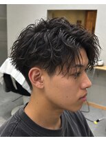 ノーマ(no-ma)&nbsp;【センターパート】直毛・毛流れが出にくい方に