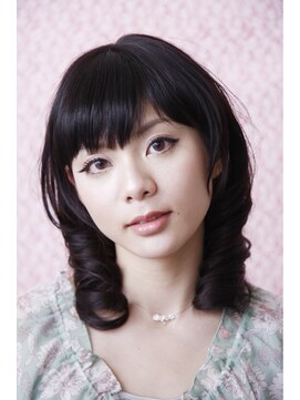 ヘアーアンドメイク ニュートラルアーチ(Hair&Make neutral Arch) ＊ Sweet Pure Grege　×　フリンジカール ＊イルミナ【 町田 】