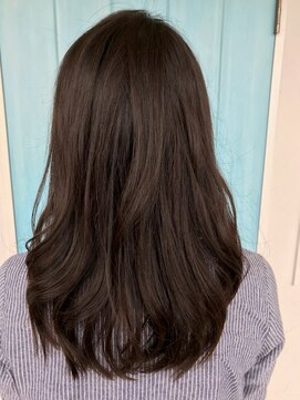 マカロン(macaron) セミロングゆるふわ巻きスタイル