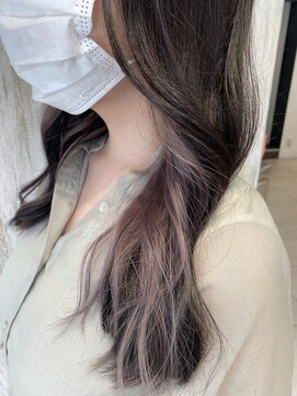 ゼルレーヴ(ZELE reve) 韓国風ロングヘア×インナーカラー