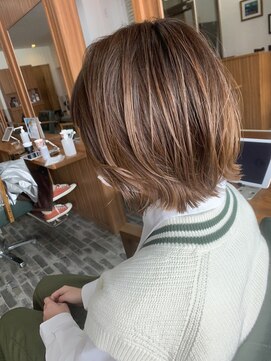 ビーチ ヘア メイク 綱島店(BEACH hair make) 外ハネショート