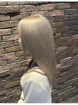 アイズニューヨークプレミアムトヤマ(I's New York PREMIUM TOYAMA) ホワイトベージュ