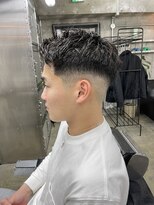パーマ職人Ryuバチっときまるフェードショートアップバング