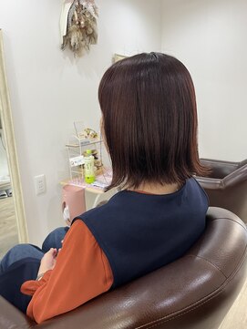 ラムーア(Rahm.) 切りっぱなし×朱色カラー