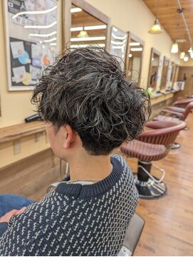 ティー ハピネス 廿日市店(T.Happiness) ツイストスパイラルパーマ