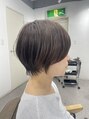 シー 柏(sii.)&nbsp;どこから見てもシルエットが綺麗に見れるようカットします。