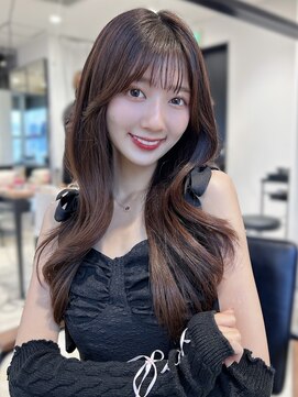 エヌアイ オモテサンドウ(ni omotesando) ☆韓国ガーリー くびれヘア お顔まわりカット☆