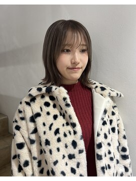 バズ(BUZZ) 【パーソナルカラー】ブルベ夏のグレージュ！