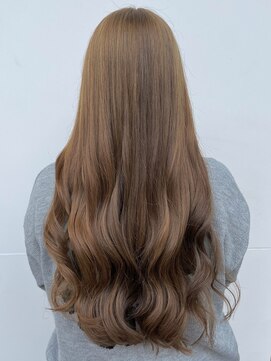 アリュア(Allure) ブラウンベージュ