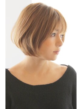 レウナ 外苑前(Reuna) 30代40代50代大人可愛いボブ　ひし形ボブ