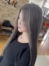 ヘアーアート パーリオ 本店(hair art PALIO) 【NAOKI】が作るシルバーカラー