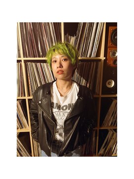 エルジン ヘアドレッサー ショップ(ELGIN HAIR DRESSER SHOP) ショート