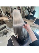 アッシュ 笹塚店(Ash)&nbsp;ホワイトシルバー/グレーシルバー/シルバー/グレージュ