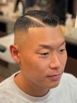 クラシコ(CLASSICO)&nbsp;マレットヘア×アシンメトリーで魅せるハードネオクラシック