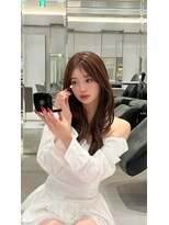 ラル 立川(lar)&nbsp;2wayレイヤー_大人ガーリーダークアッシュ似合わせカット