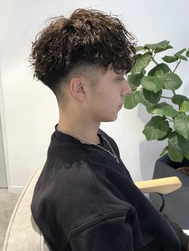 ブロッサム 上福岡店(Blossom) スペインカール/メンズ/刈り上げ［上福岡］