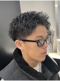 ツイストスパイキーショート