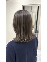 スリー(THREE)&nbsp;白髪ぼかしハイライト