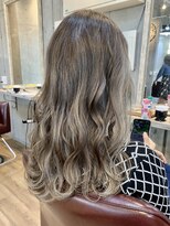 ロダット 横浜(LODAT by little)&nbsp;グレージュ×バレイヤージュ【LODAT横浜】