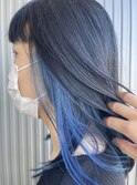 ブルーでのコントラストを楽しむ。